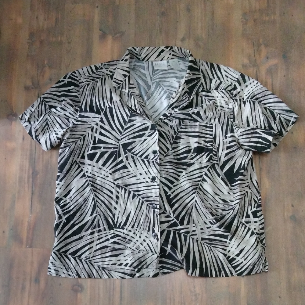 Erika Black and White Tropical Women's Shirt